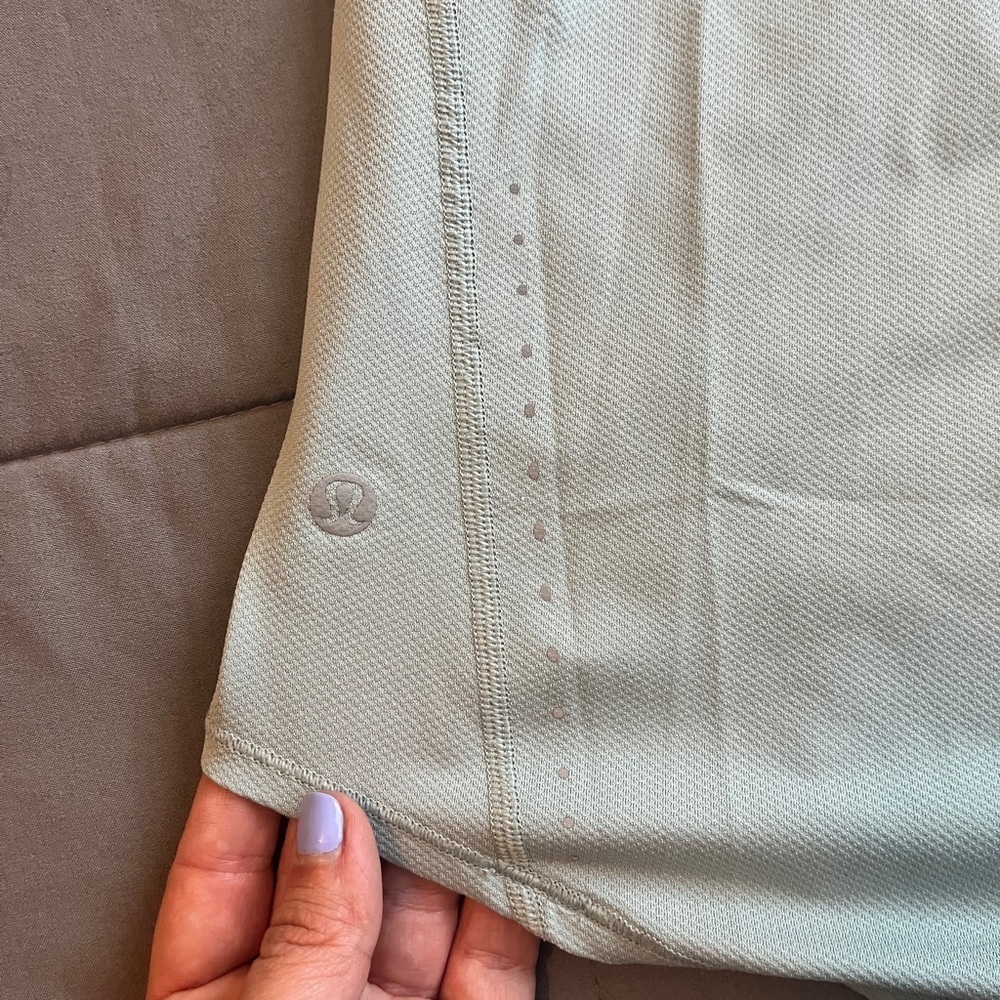 Lululemon Top, size 10? - Picture 5 of 5